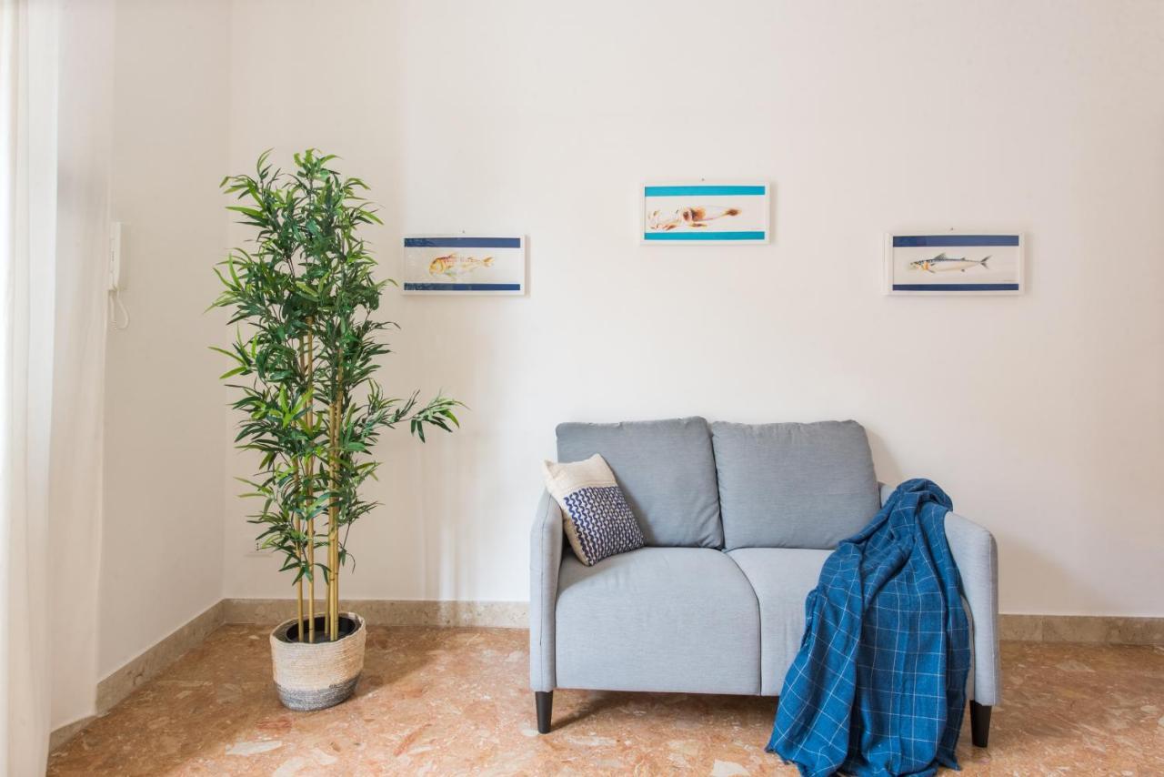 Vento Di Scirocco Casa Vacanze A Pochi Metri Dal Mare Santa Flavia Buitenkant foto